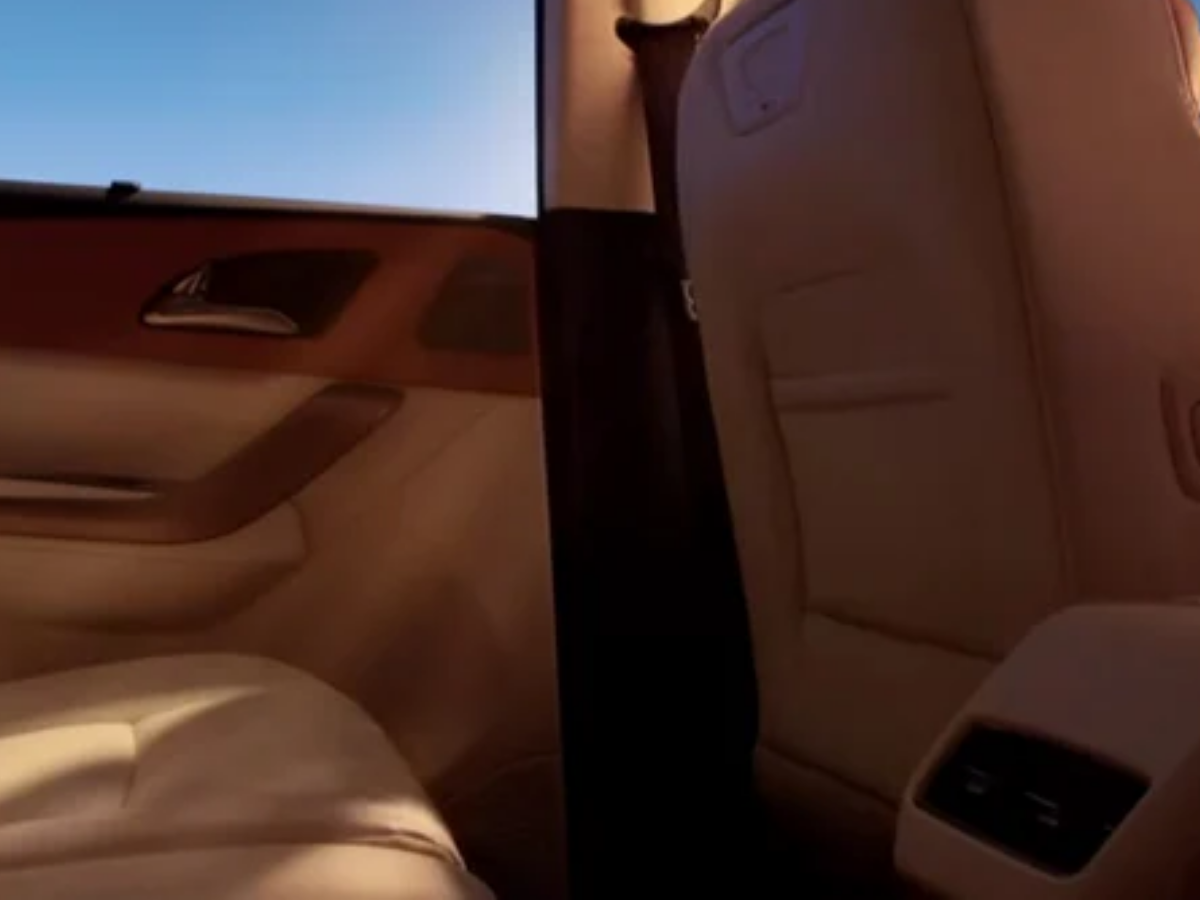 इस दिन लॉन्च हो रही Mahindra XUV 7XO, बेहतरीन फीचर्स और दमदार इंजन के साथ जानें क्या है SUV में खास? - Photo Gallery