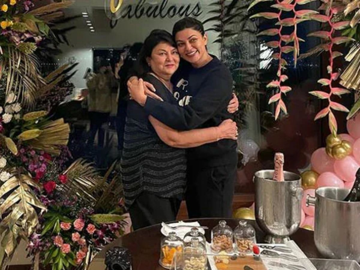 Sushmita Sen's mother - Photo Gallery