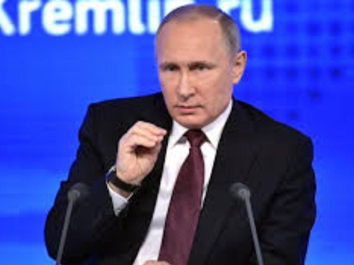 सू-सू और पॉटी तक बैग में रखकर ले जाते हैं ये नेता, जानिए क्यों किसी देश में अपना मल-मूत्र तक नहीं छोड़ते? - Photo Gallery