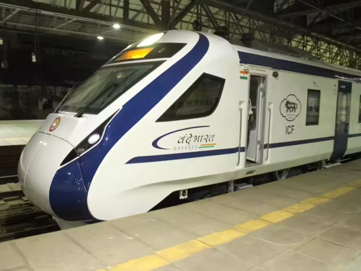 Vande Bharat Express - Photo Gallery