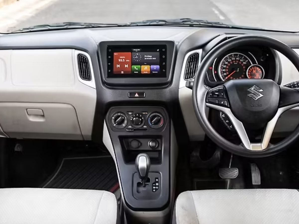 Maruti Suzuki WagonR - Photo Gallery