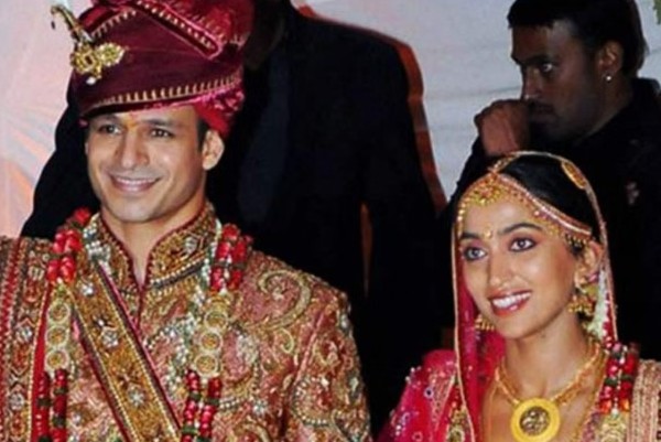 entertainment-news-these-ten-bollywood-and-tv-celebrities-who-chose-arrange-marriages विवेक ओबेरॉय और प्रियंका अल्वा