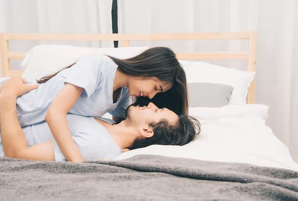 lifestyle-news-bedroom-poses-that-ignite-bedroom-heat-to-eliminate-boredom-and-more-deepen-mutual-connection The Flat Doggy