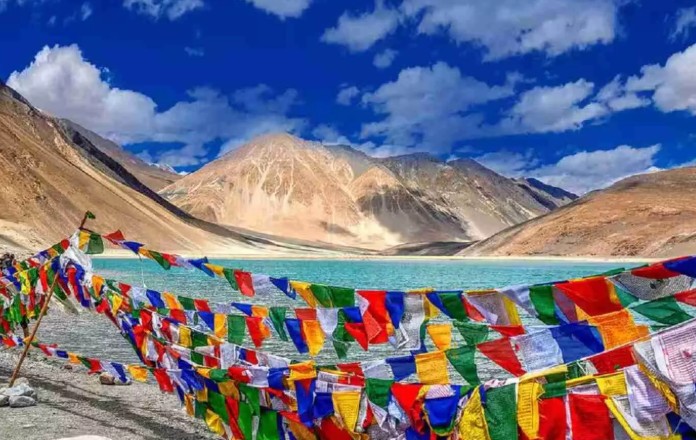 travel-news-destinations-which-are-made-for-pure-and-unfiltered-desire-read-the-full-article-given-below हिमालय के रिमोट रिट्रीट्स