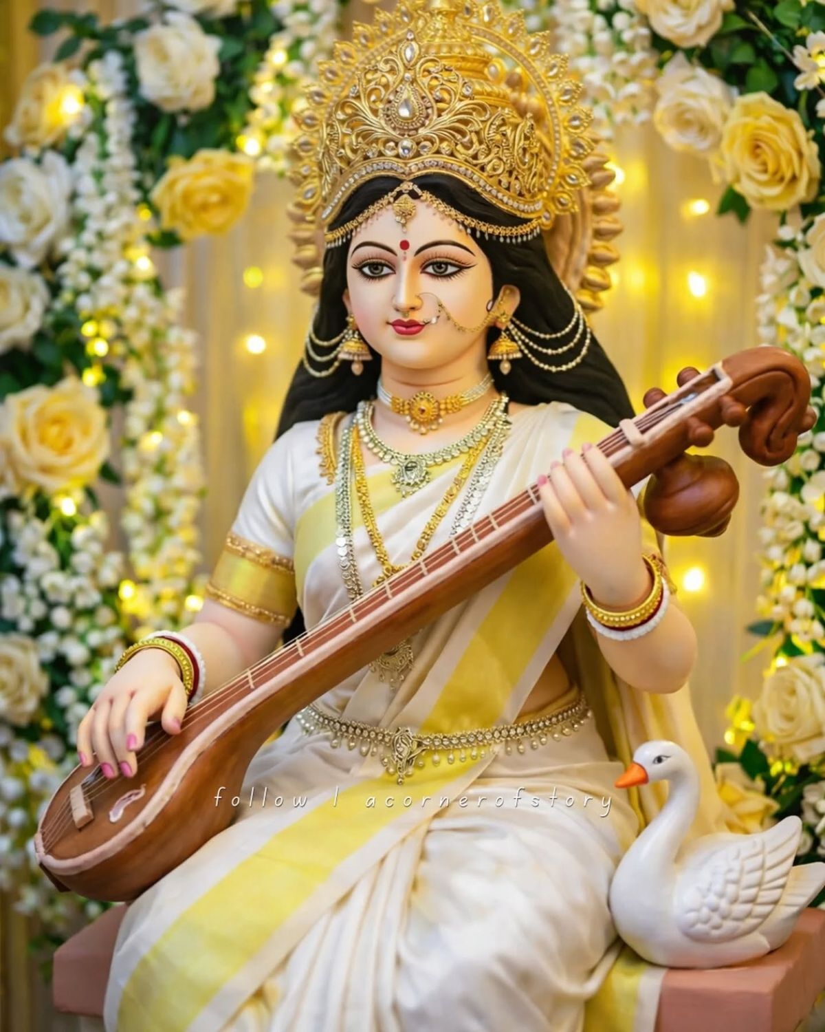 Vasant Panchami 2026 Vastu Tips: सरस्वती पूजा में तस्वीर रखने की सही दिशा क्या है, जानें दीपक जलाने का सही नियम - Photo Gallery