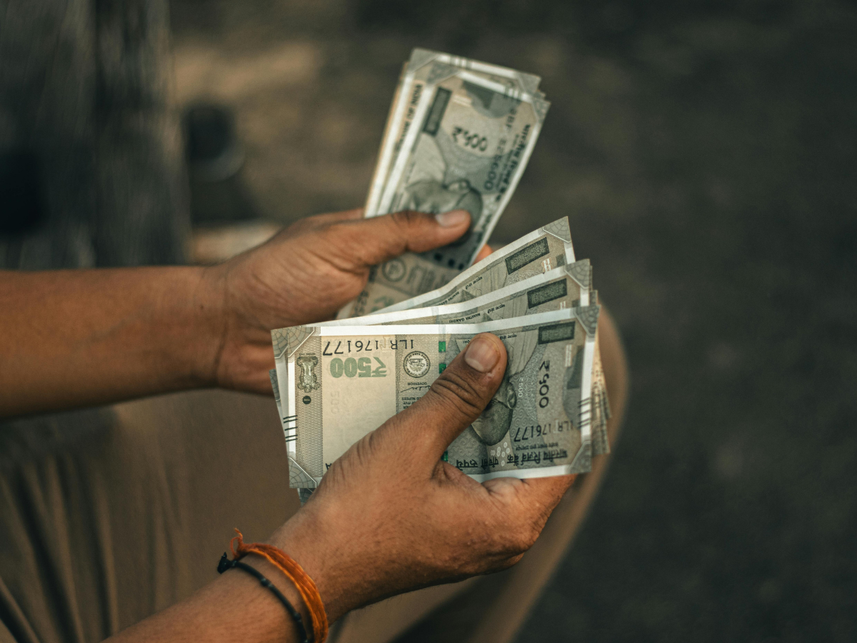 Union Budget 2026: क्यों 1 फरवरी को ही पेश होता है बजट? जानिए तारीख और समय बदलने की पूरी कहानी - Photo Gallery