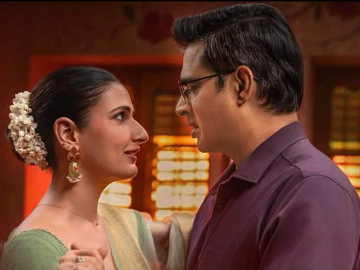 नेटफ्लिक्स पर रोमांटिक फिल्में जो आपको इस वीकेंड देखनी चाहिए - Photo Gallery