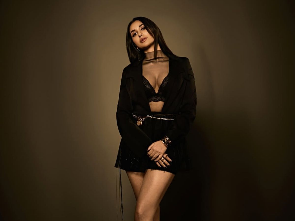 Bold yet Story-Driven - Photo Gallery