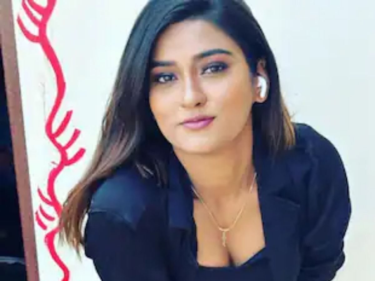 Bhojpuri Actress: भोजपुरी एक्ट्रेस आकांक्षा से जुड़ी अनसुनी बातें, जिसकी UP के होटल में मिली थी लाश - Photo Gallery