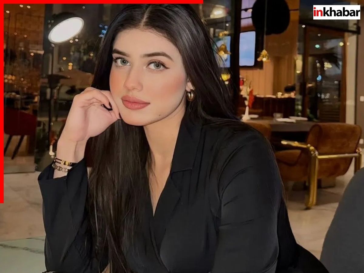 Alina Amir much famous - Photo Gallery