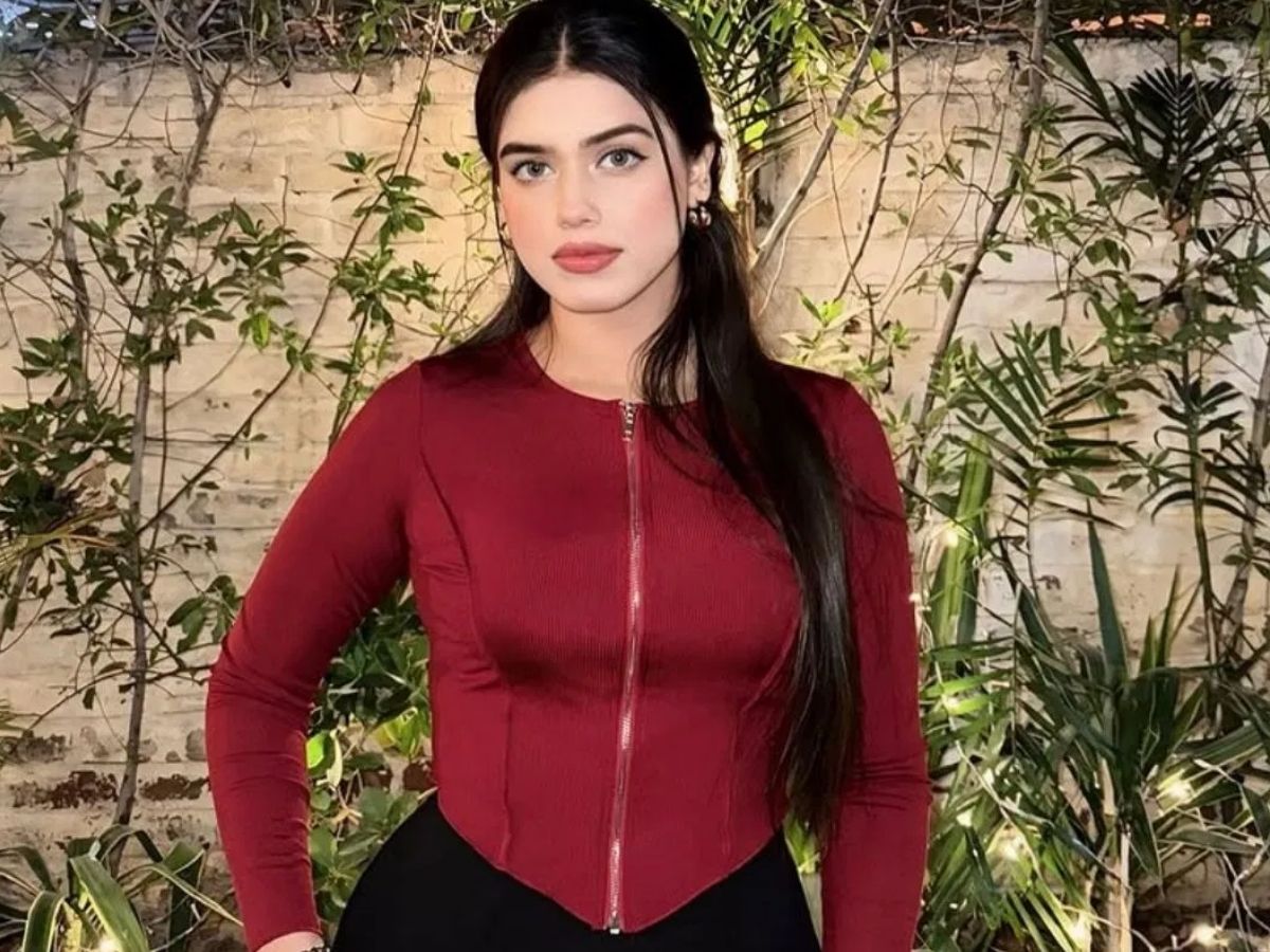 Earning money from Instagram too - Photo Gallery