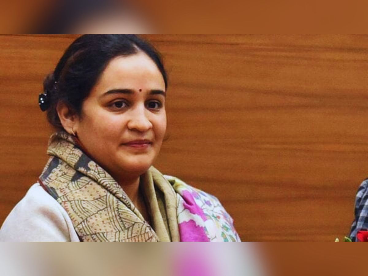 Who is Aparna Yadav: कौन है मुलायम सिंह की छोटी बहू, अपर्णा यादव, कितने करोड़ की हैं मालकिन? - Photo Gallery