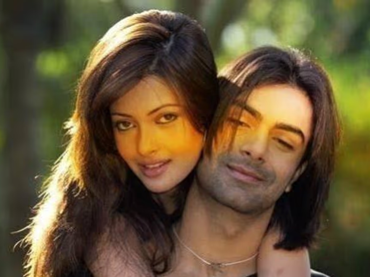 रिया सेन के साथ MMS स्कैंडल से मल्लिका शेरावत का ‘गला दबाने’ तक: अश्मित पटेल के वो 5 विवाद जिसने बॉलीवुड को हिलाकर रख दिया! - Photo Gallery