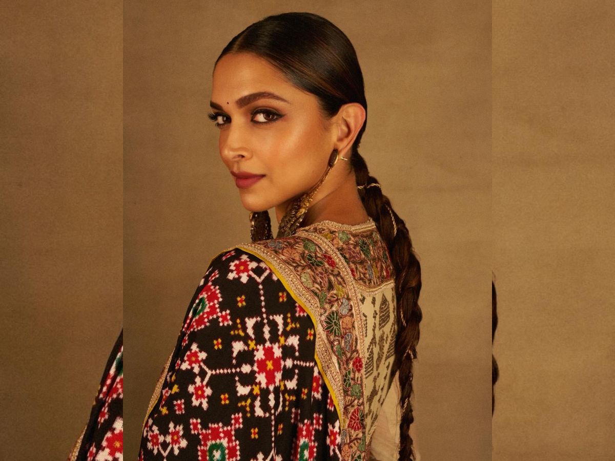 deepika padukone 2 - Photo Gallery
