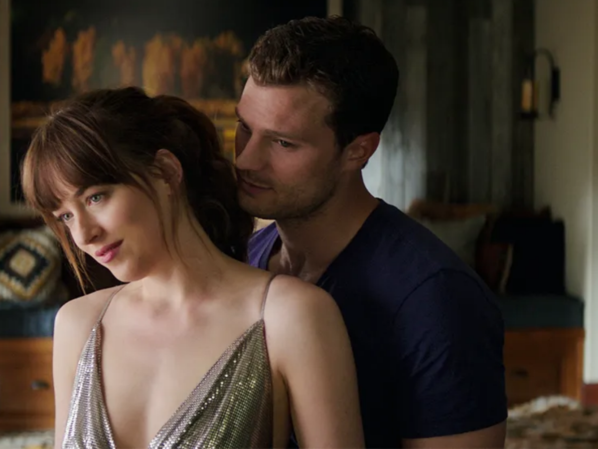 Hollywood Hot Movies: भूल जाएंगे 365 Days! हॉलीवुड की ये फिल्में उड़ा देंगी रातों की नींदे; कूट-कूटकर भरे हैं Intimate Scene - Photo Gallery