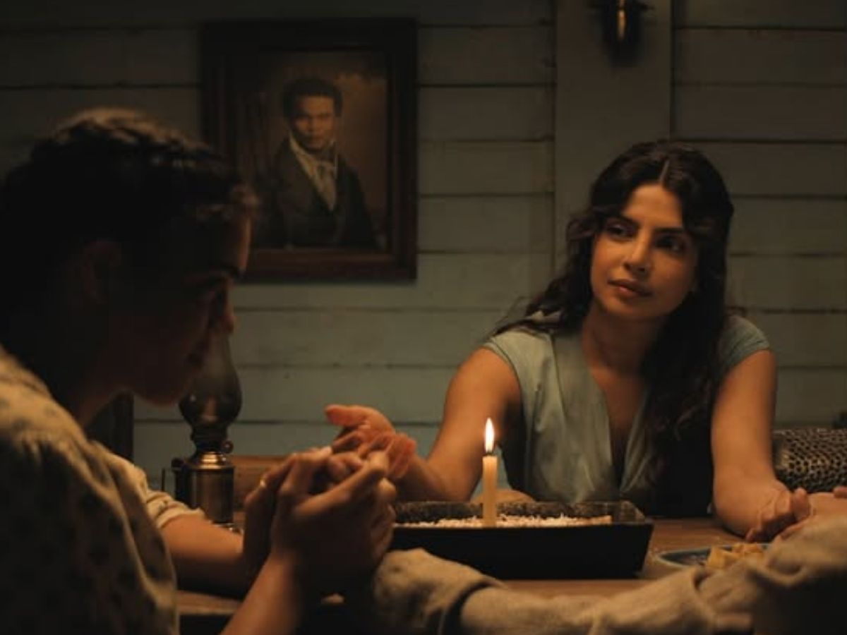 धमाकेदार अवतार में प्रियंका चोपड़ा…’ब्लडी मैरी’ बनकर मचाया तहलका, खून से लथपथ खतरनाक लुक देख; फैंस बोले – ‘तूफान आने वाला है’ - Photo Gallery