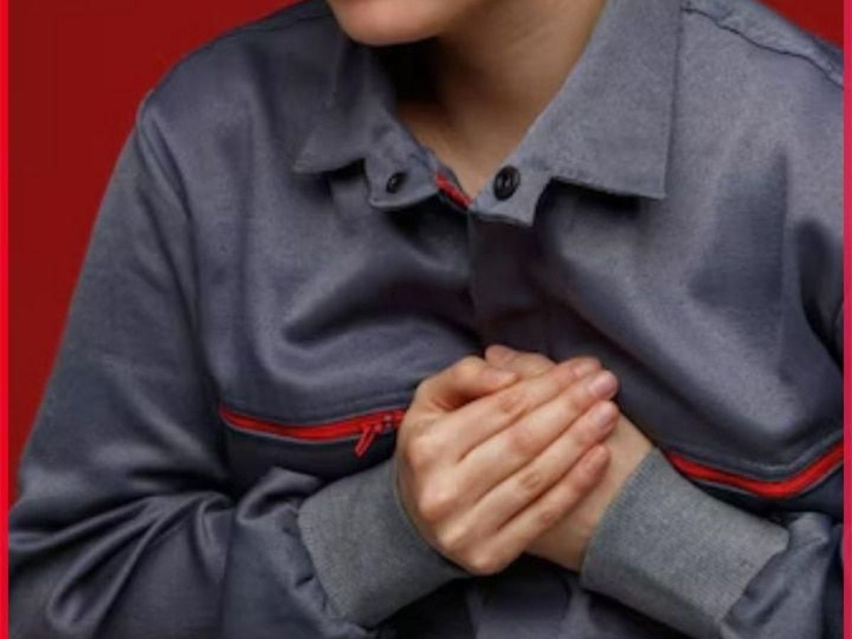 Winter Heart Attack Risk: सर्दियों में हार्ट अटैक का खतरा क्यों बढ़ जाता है? जानें कारण, लक्षण और बचाव के उपाय - Photo Gallery