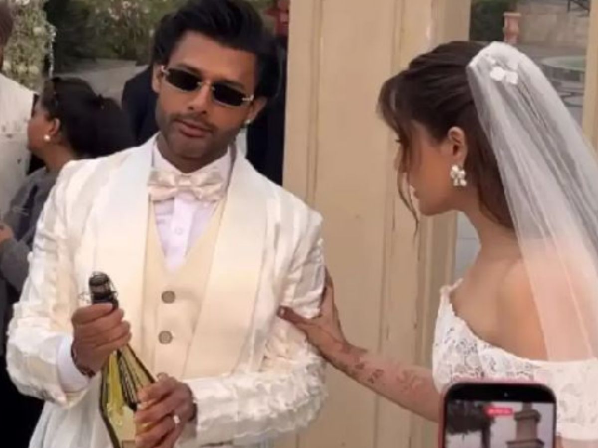 शादी के बंधन में बंधे Nupur और Stebin Ben, संगीत में मां ने दिया इमोशनल परफॉर्मेंस; बहन कृति ने भी जमाई महफिल - Photo Gallery