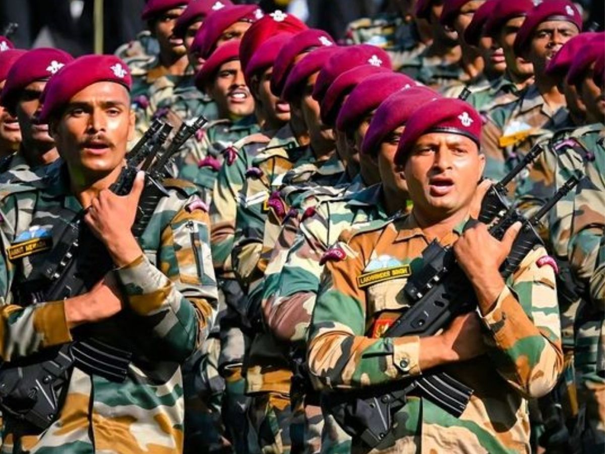 Indian Army Day 2026 Wishes: ‘हम चैन से सो पाते हैं क्योंकि भारतीय सेना…’, आर्मी डे पर अपनो को भेजें ये खास संदेश - Photo Gallery