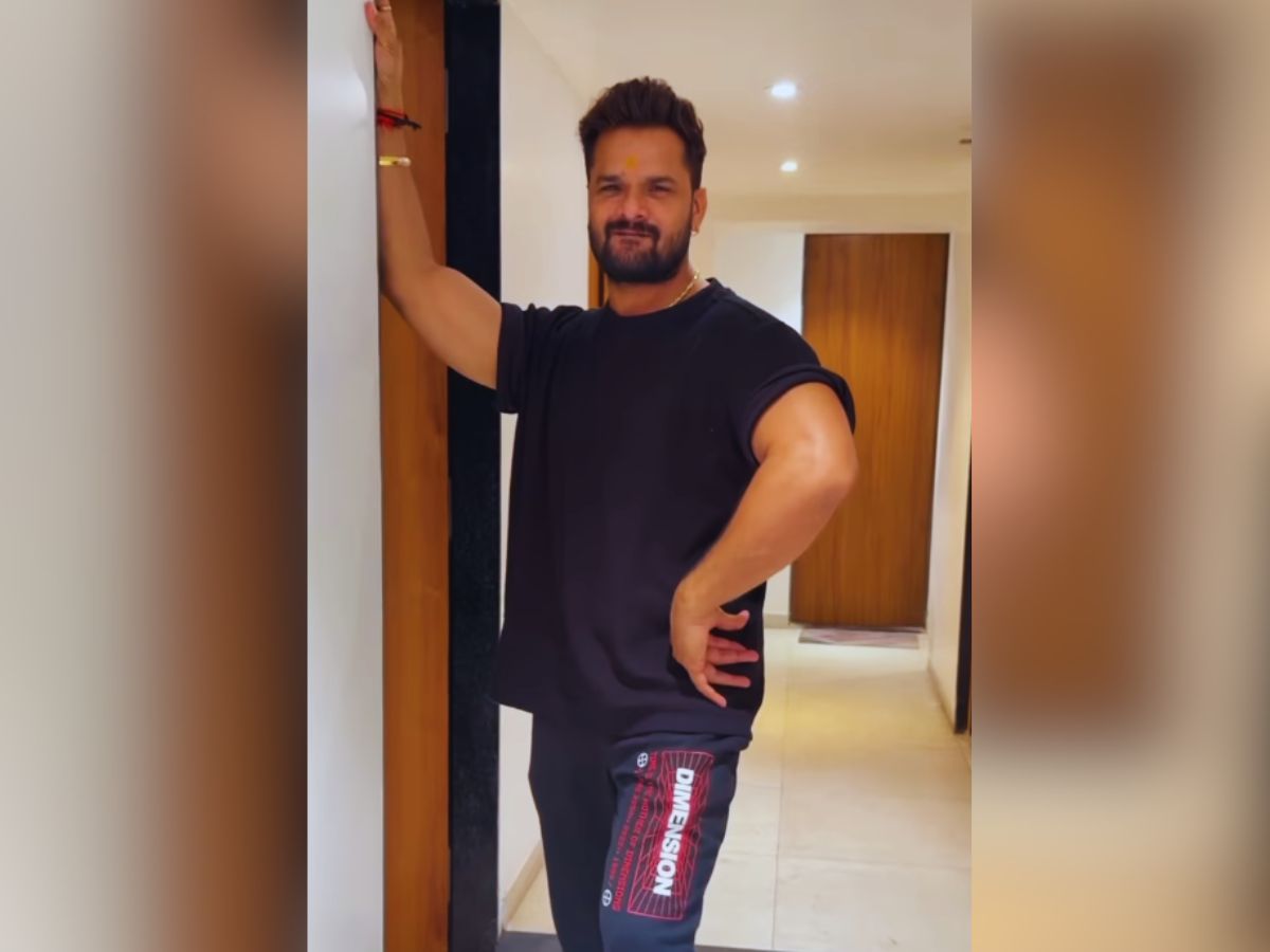 khesari lal - Photo Gallery