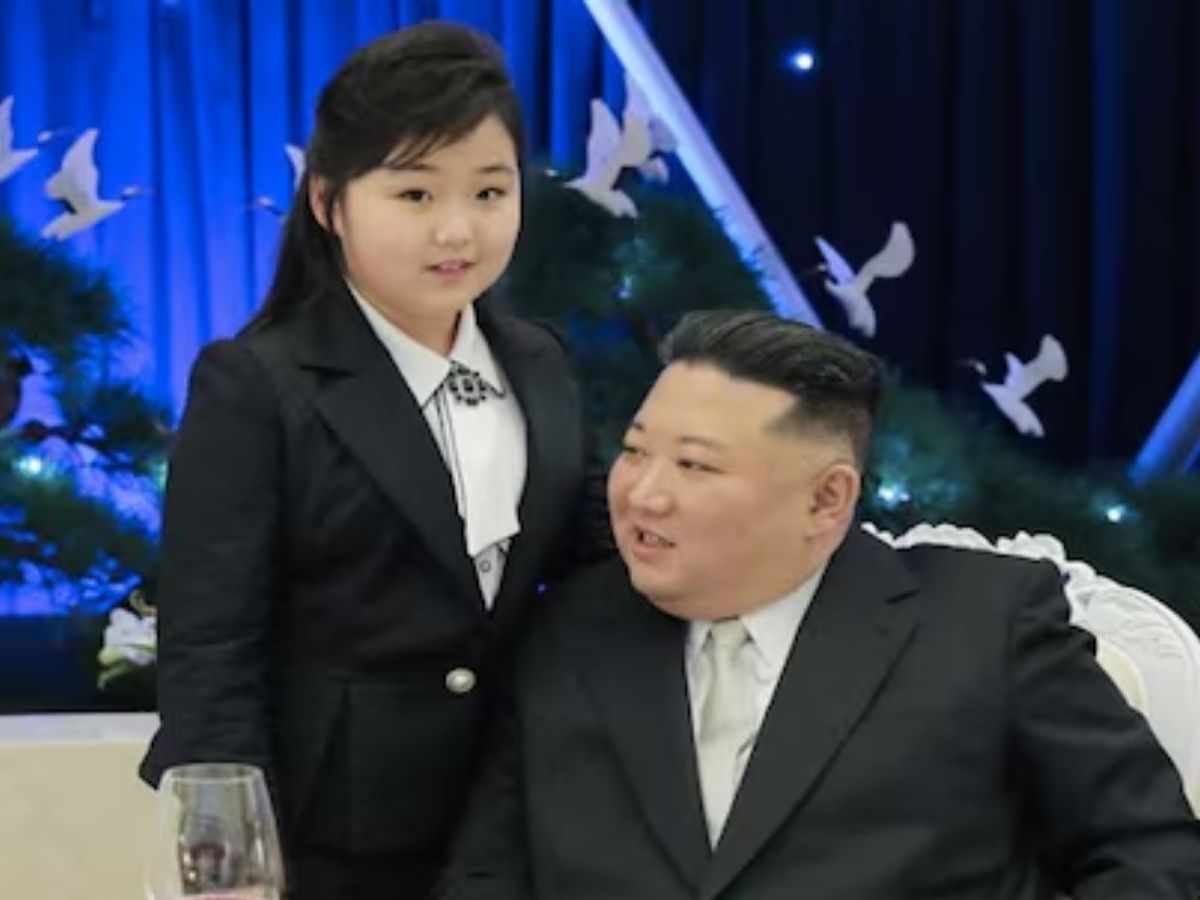 कौन हैं Kim Ju Ae? तानाशाह Kim Jong के नक्शे कदम पर उनकी बेटी, क्या पिता के सिंघासन पर करेंगी राज - Photo Gallery