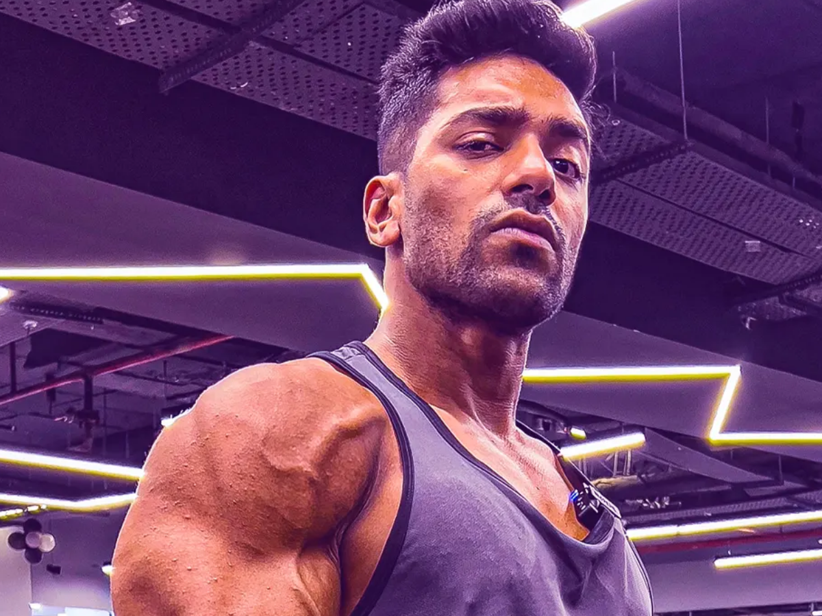 कौन है Rohit Khatri? जिनकी पत्नी के दीवाने हैं सारे Gen Z; नेटवर्थ सुन बुझ जाएगी दिमाग की बत्ती! - Photo Gallery