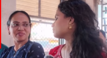 Mumbai News: जब 10 साल बाद महिला मिली अपनी ‘स्ट्रिक्ट स्कूल टीचर’ से, दिल को छू लेने वाले वीडियो आया सामने