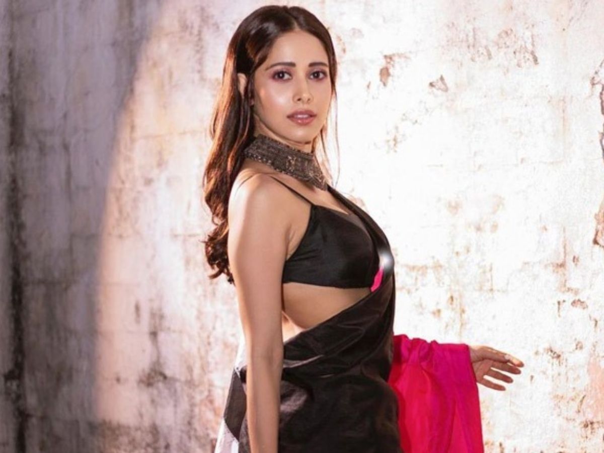 जन्म से मुस्लिम, आस्था में सनातन! वैष्णो देवी से केदारनाथ तक, मां संतोषी का भी रखती है व्रत — कौन है ये एक्ट्रेस? - Photo Gallery