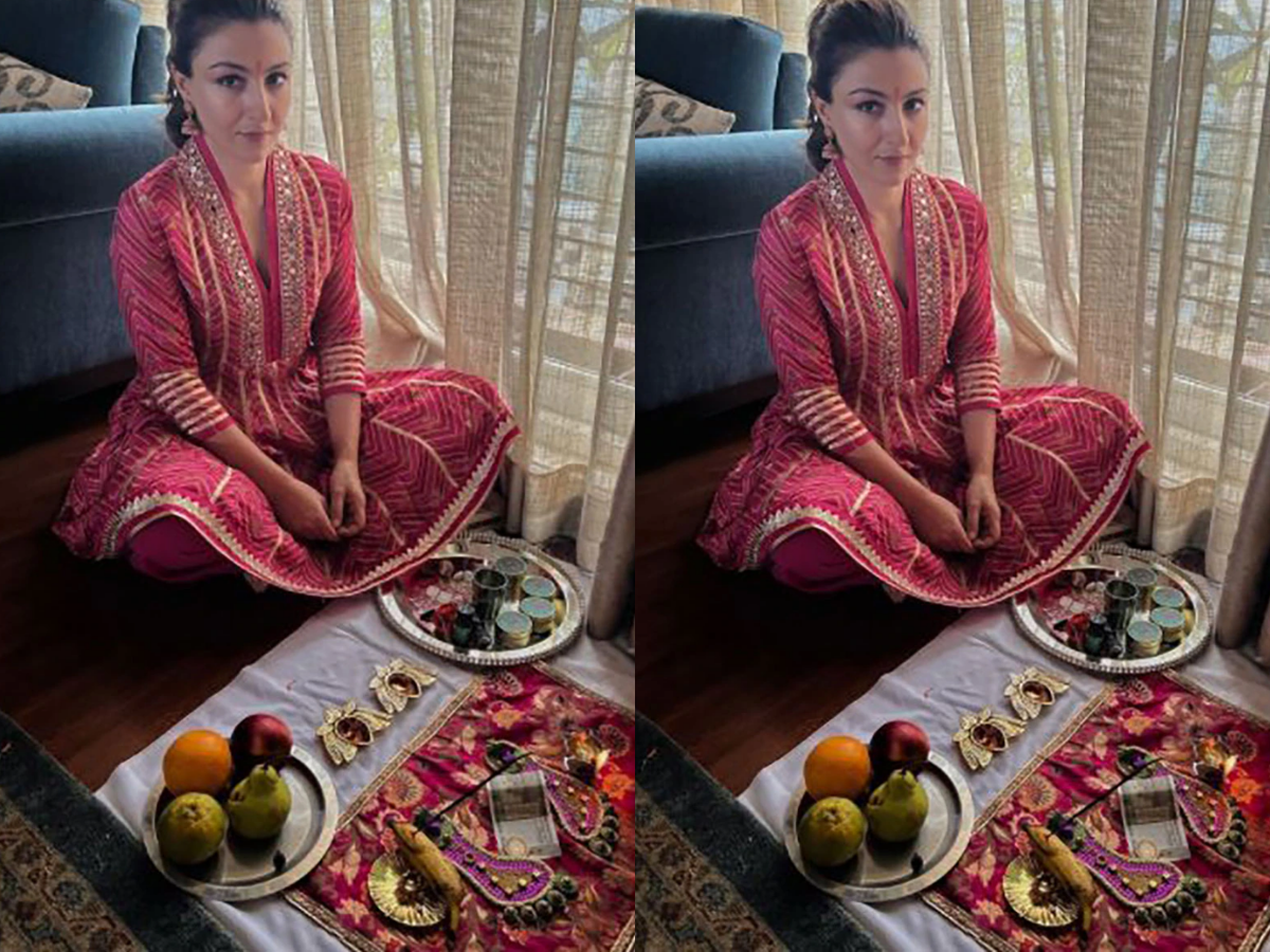 महाकाल दर्शन करने पर घिरीं Nushrratt Bharuccha, मुस्लिम होने के बाद भी पूजा-पाठ करते हैं ये सितारे; मंदिर जाने पर उठ चुके हैं सवाल - Photo Gallery