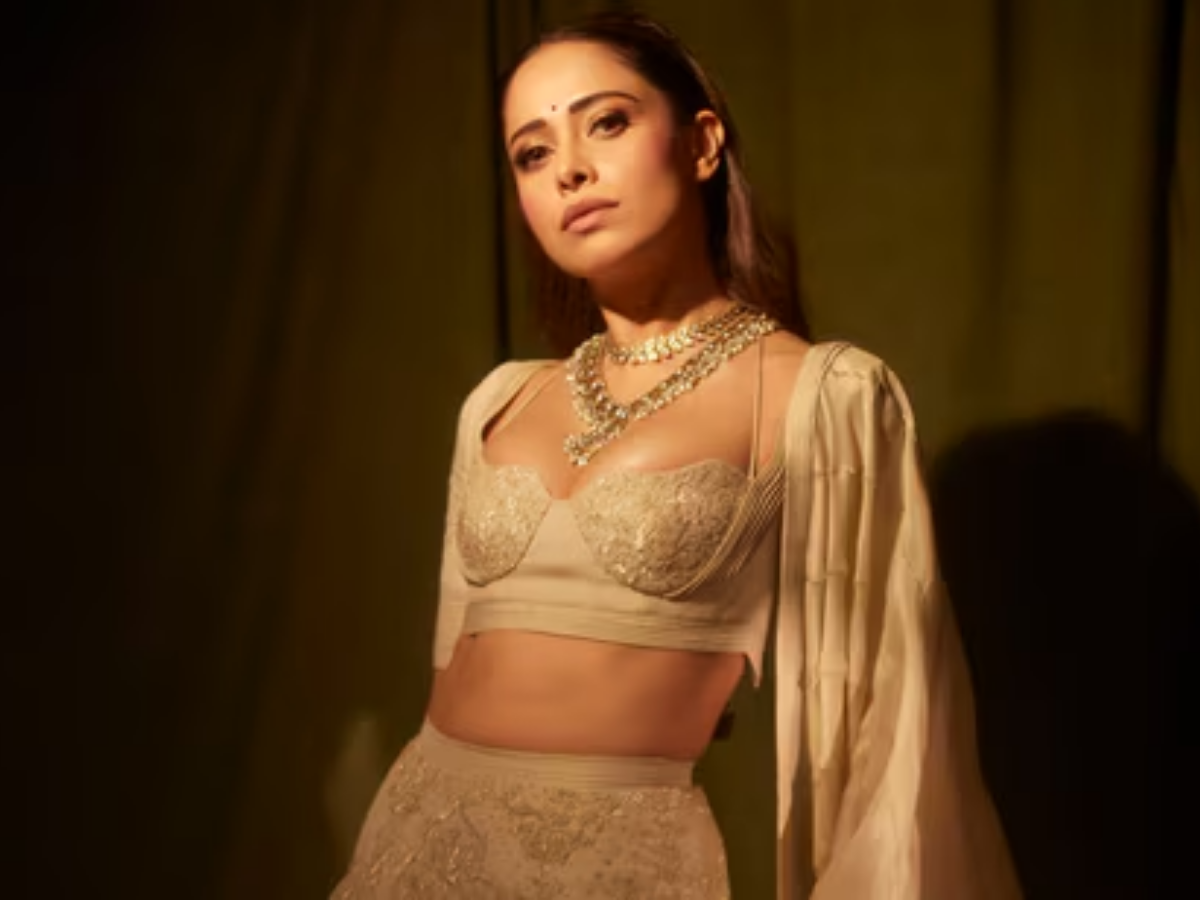 कभी Condom बेचने पर तो कभी गाजा को सपोर्ट करने पर और अब महाकाल…Nushrratt Bharuccha का रहा विवादों से नाता - Photo Gallery