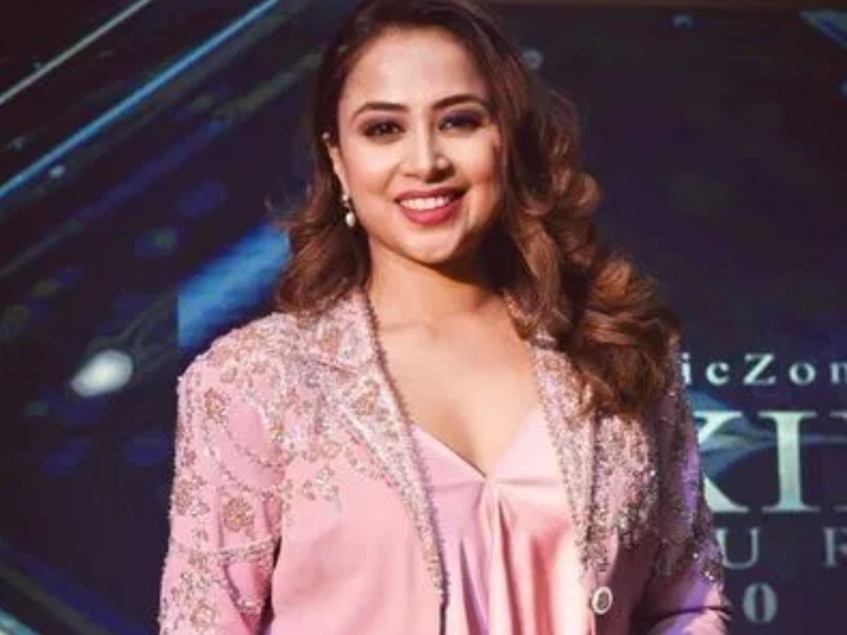 कौन हैं रिद्धिमा पाठक? देश के लिए ठुकराया बांग्लादेश का ऑफर! इन अफवाहों पर दिया करारा जवाब - Photo Gallery