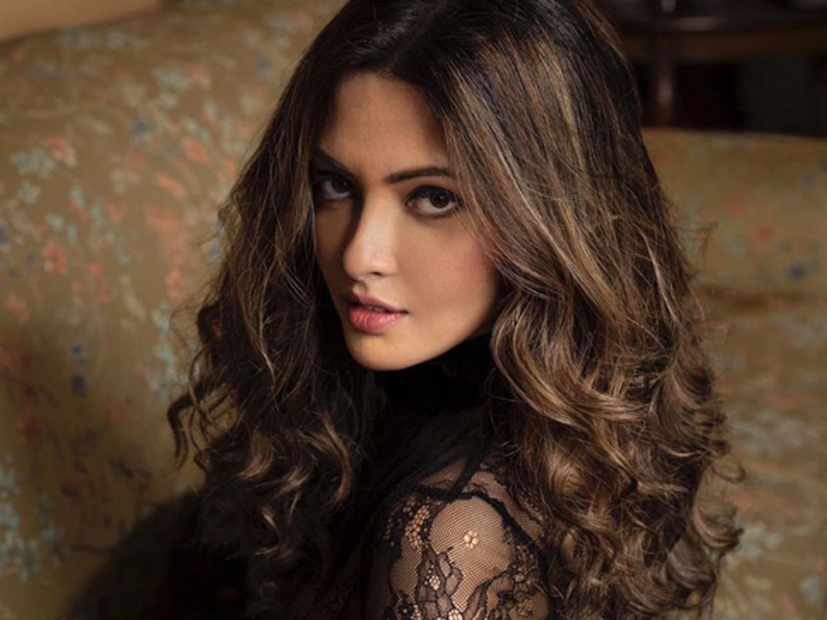 शोहरत और कामयाबी के साथ रखा बॉलीवुड में कदम, फिर एक MMS ने तबाह किया करियर; कौन हैं वो हसीना? - Photo Gallery