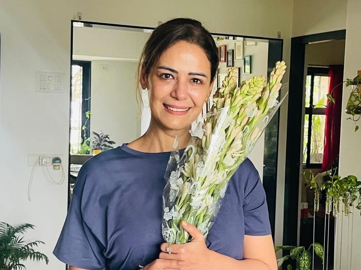 क्या होती है महिलाओं की एक्सपायरी डेट? बॉर्डर 2 की एक्ट्रेस मोना सिंह ने क्यों कहीं ऐसी अटपटी बात? - Photo Gallery