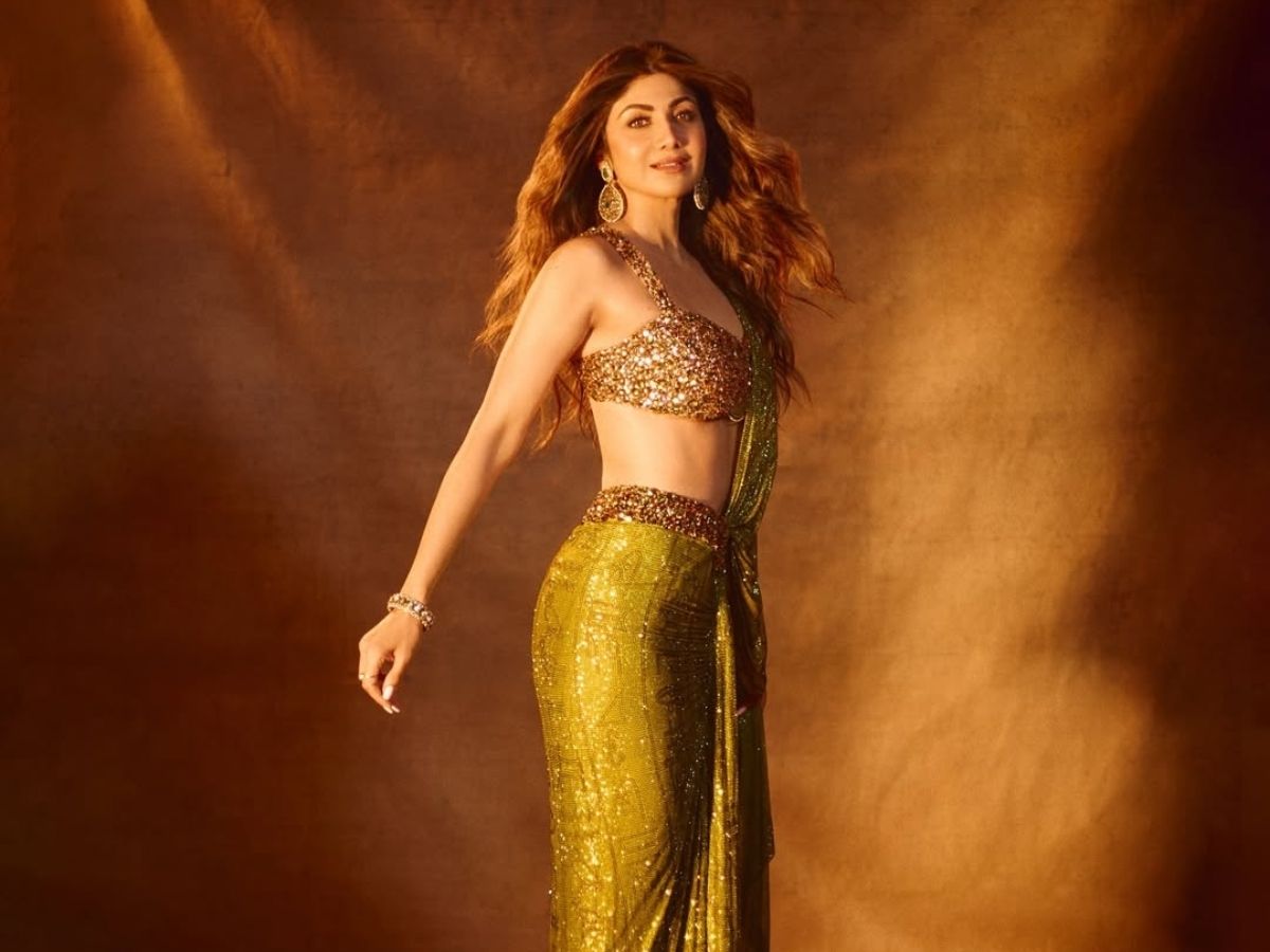 Shilpa Shetty Yoga is her religion - Photo Gallery