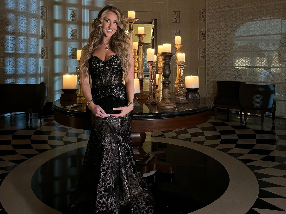 Sophie Shine net worth - Photo Gallery