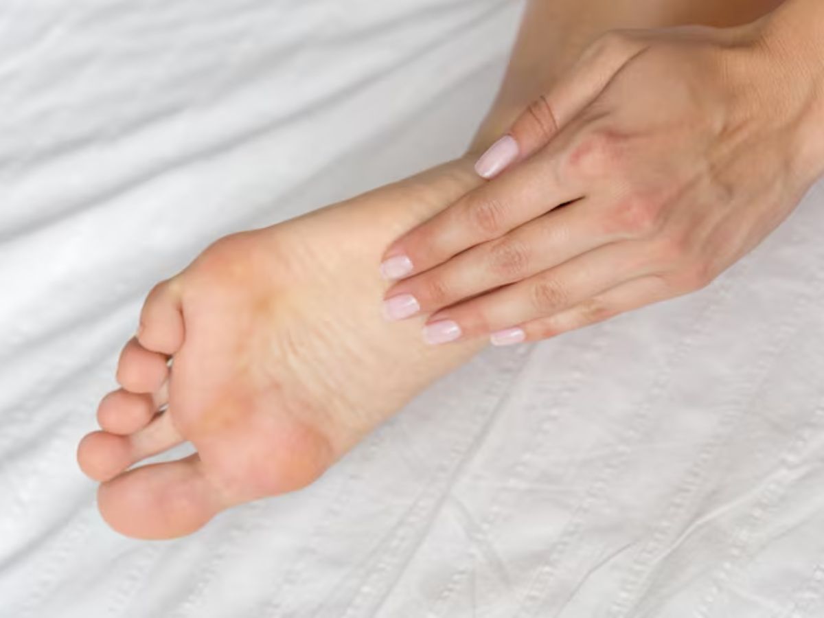 swollen fingers 1 - Photo Gallery