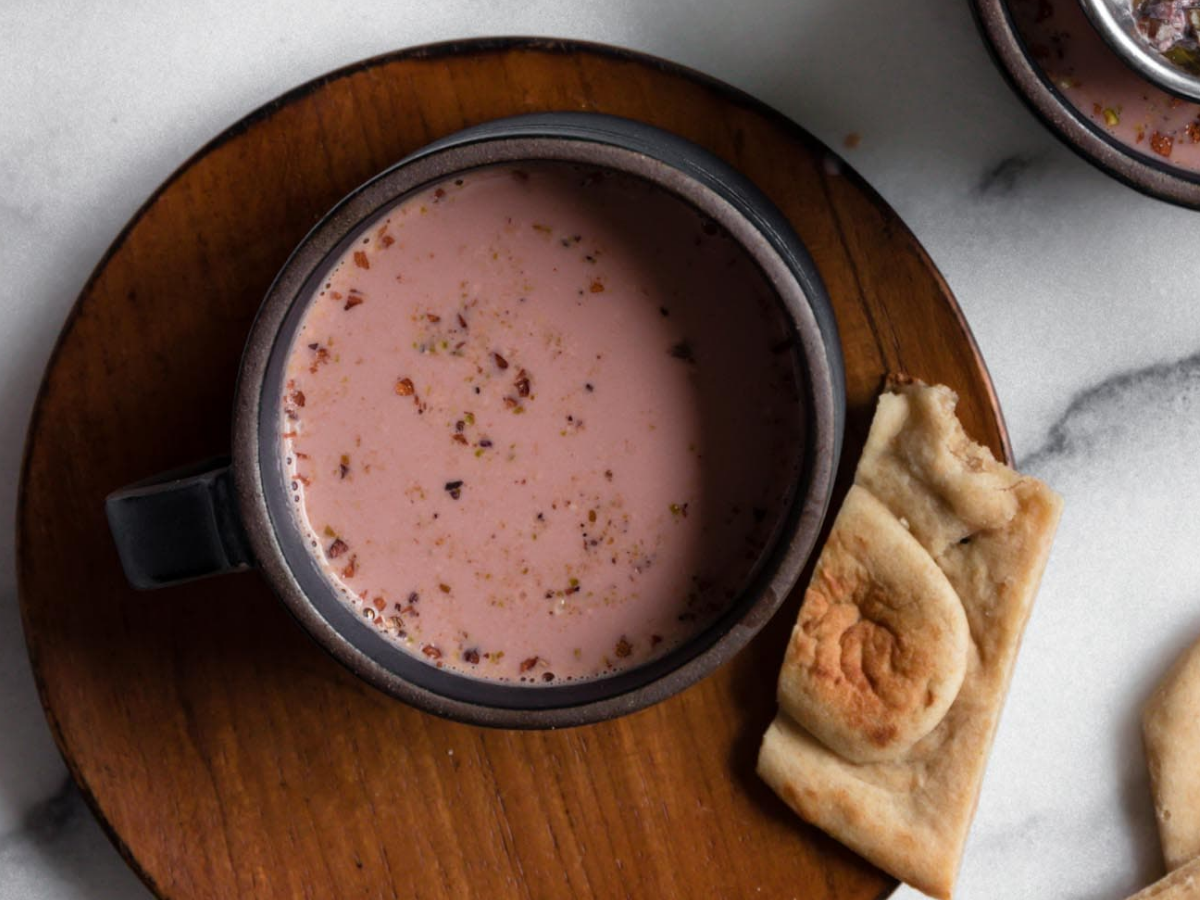 बिना अदरक और लौंग…सर्दियों में बनाएं गरमागरम ‘कश्मीरी चाय’, एक घूंट से ही खुश हो जाएगा दिल - Photo Gallery