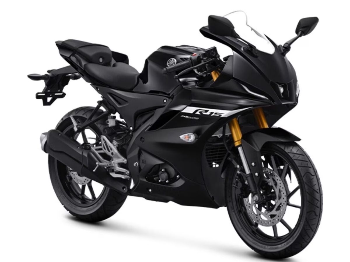 Yamaha R15 - Photo Gallery