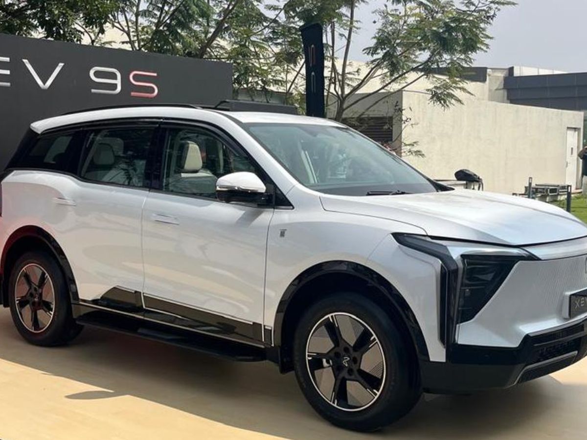 Mahindra XEV 9S - Photo Gallery