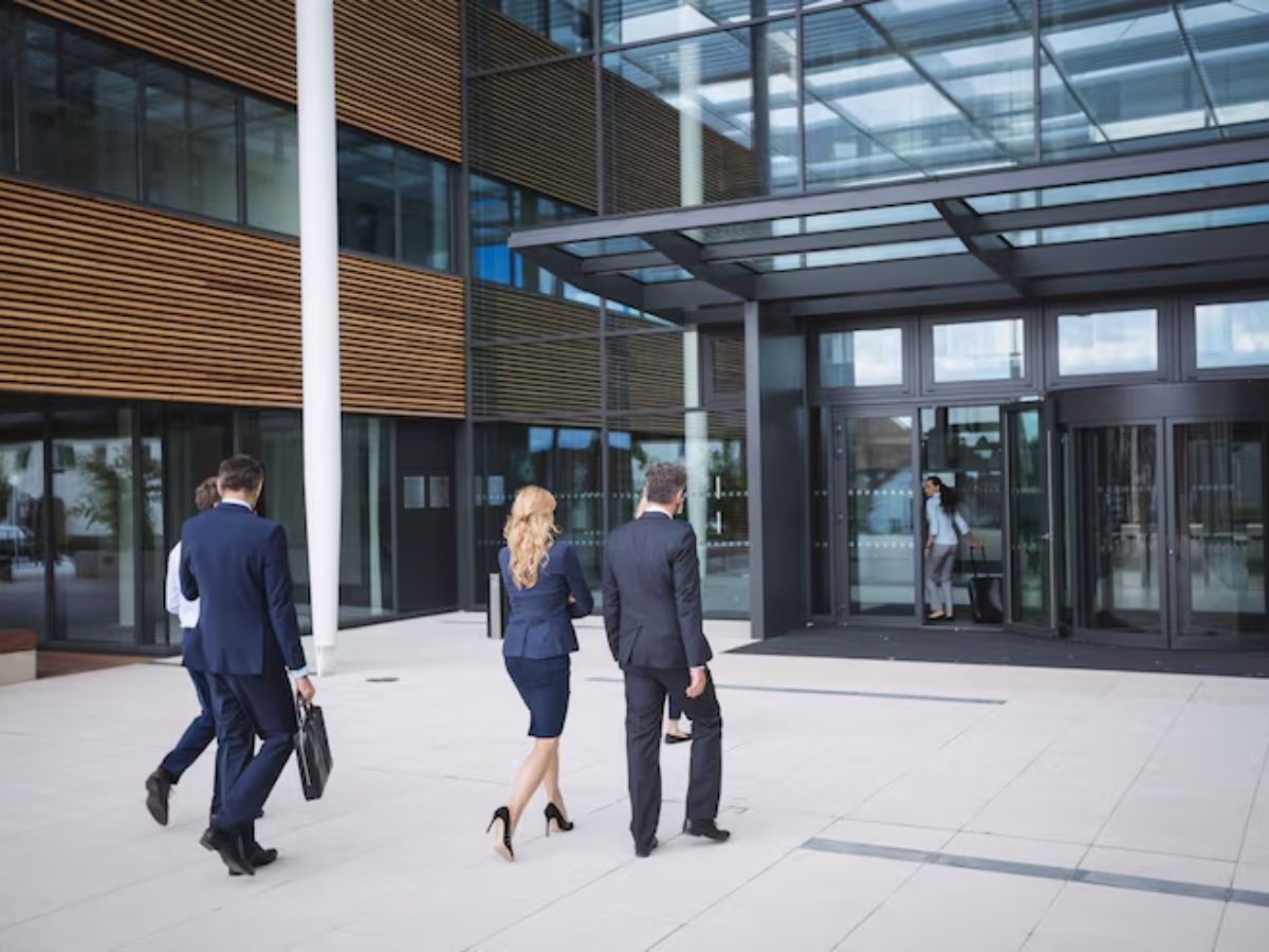 BJP अध्यक्ष नितिन नबीन ने क्यों चुनी उत्तर दिशा की कोठी, क्या है वास्तु में इसका मतलब? - Photo Gallery