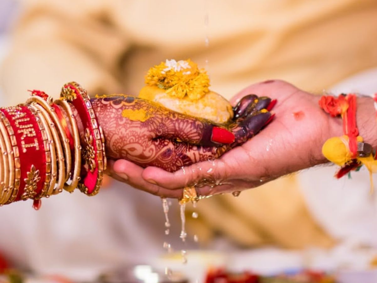 Marriage Muhurat 2026: खरमास खत्म होने के बाद फिर क्यों नहीं शुरू हुआ शादियों का सीजन, जानें सही वजह - Photo Gallery