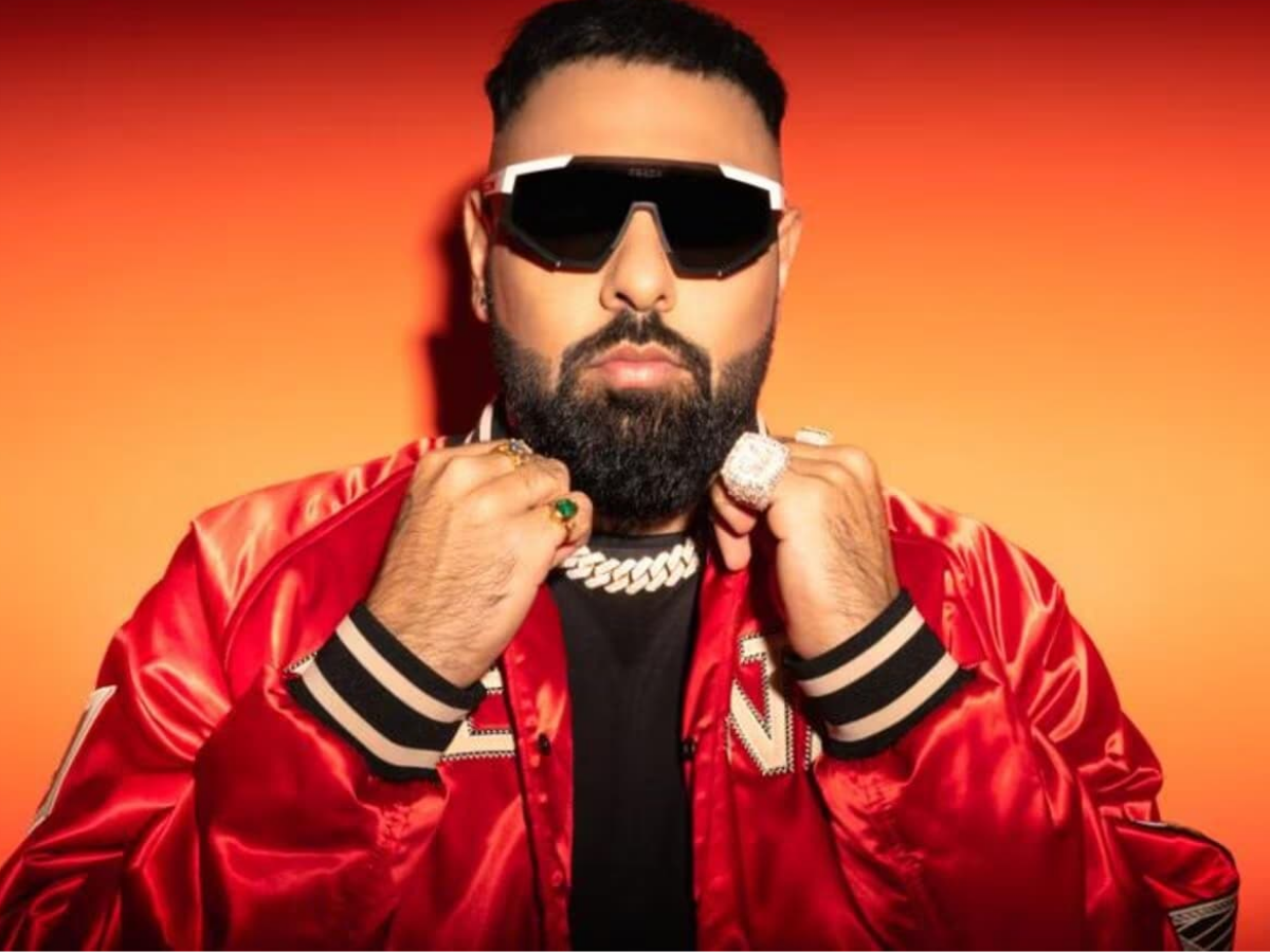 Dhanush से पहले इन 8  हैंडसम हंक के साथ जुड़ा था Mrunal Thakur का नाम, कौन-कौन थे वो lucky boys? लिस्ट में हैं पूरे 8 नाम - Photo Gallery