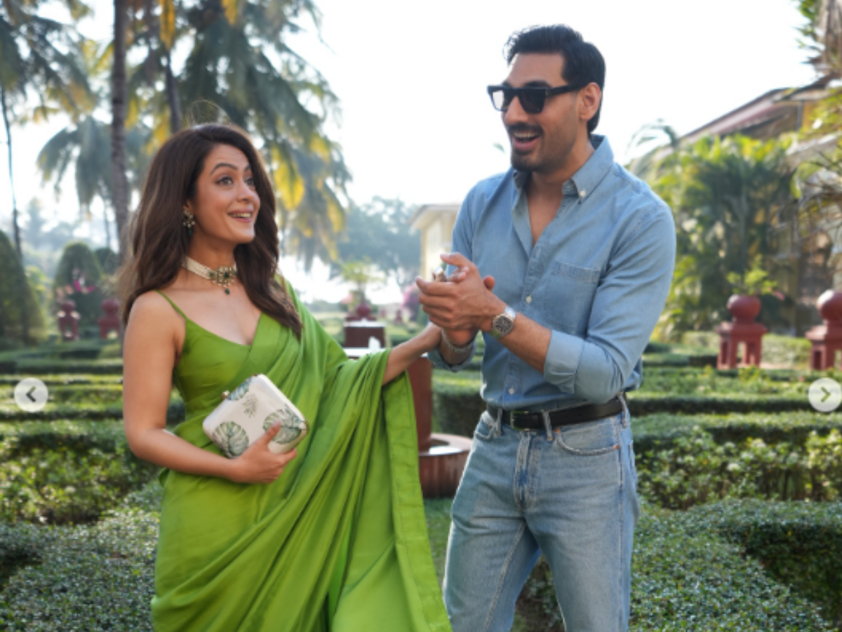 Who is Anya Singhs grandfather - Photo Gallery