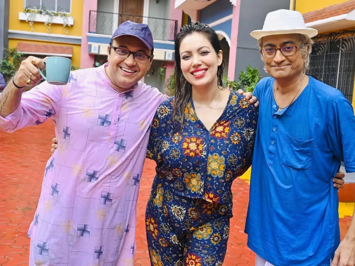 जेठालाल नहीं…ये हैंडसम हंक है बबीता जी का बेस्ट फ्रेंड, जिसके साथ सेट पर खूब मचाती हैं धमाल - Photo Gallery