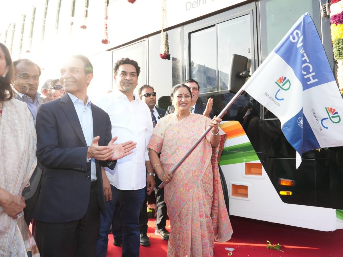 ‘देखो मेरी दिल्ली’ ई-बस लॉन्च; राजधानी को मिला डबल डेकर टूरिज्म बूस्ट; यहां जानें किराया और रूट - Photo Gallery