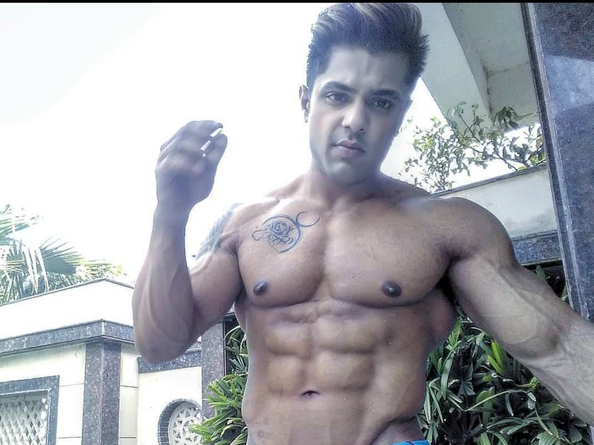 Mayank Pawar Death: उम्र, नेट वर्थ से लेकर करियर तक… यहां जानें स्प्लिट्सविला फेम स्टार मयंक पवार के बारें में - Photo Gallery