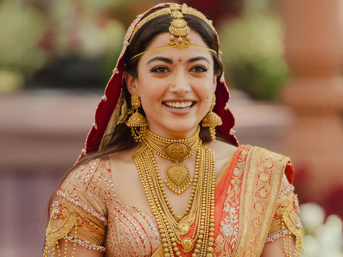 Vijay-Rashmika Jewellery Design: विजय-रश्मिका की शाही शादी, टेम्पल ज्वेलरी ने इंटरनेट पर मचाया तहलका - Photo Gallery