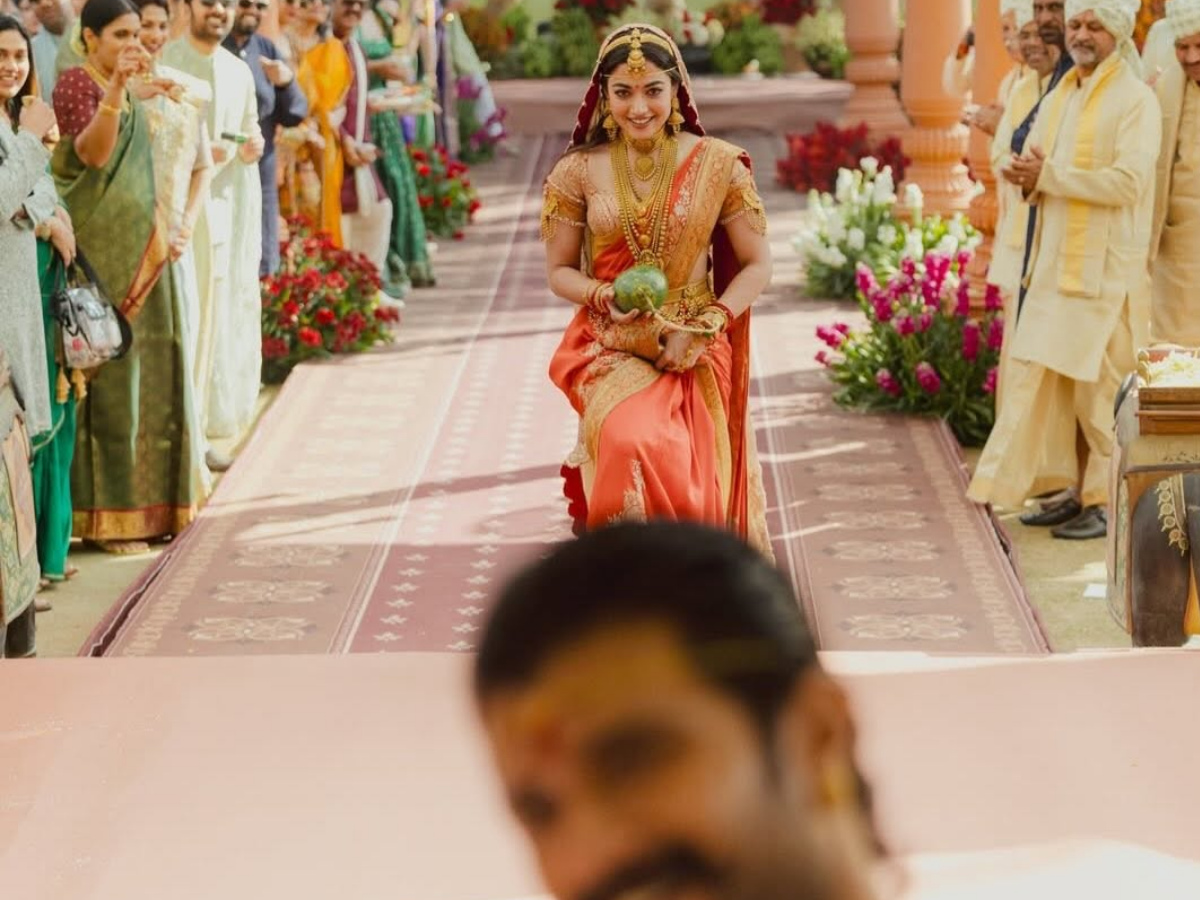 Vijay-Rashmika Jewellery Design: विजय-रश्मिका की शाही शादी, टेम्पल ज्वेलरी ने इंटरनेट पर मचाया तहलका - Photo Gallery