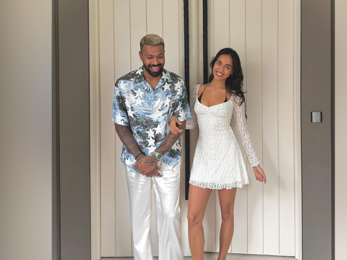 हार्दिक पांड्या की गर्लफ्रेंड माहिका की बर्थडे पार्टी में मचा धमाल, ईशान किशन और कोमल शर्मा का डांस वीडियो वायरल - Photo Gallery