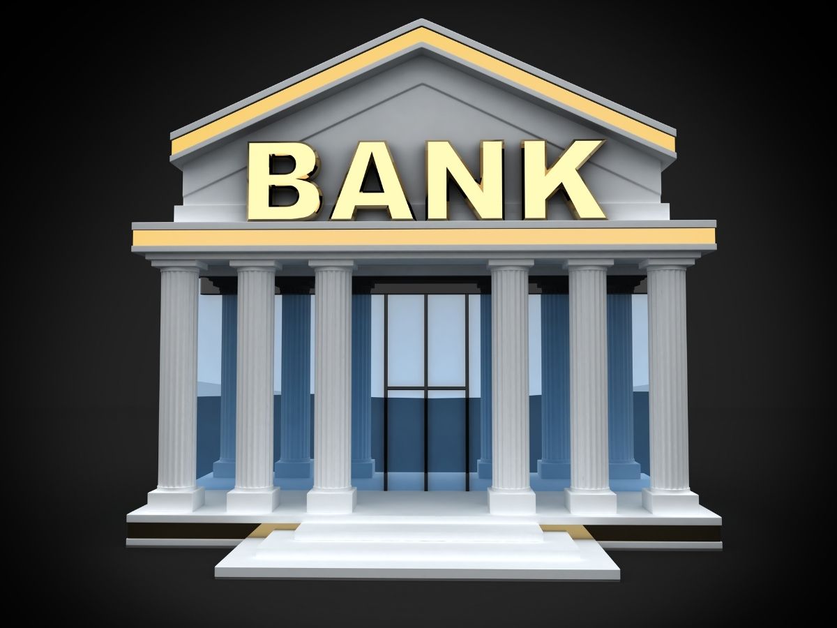 आज 1 फरवरी से कई महत्वपूर्ण बदलाव की शुरुआत होने जा रही है. भारत के नागरिक होने के नाते आप सभी को इन बदलावों और नियमों के बारे में पता होना चाहिए. - Photo Gallery